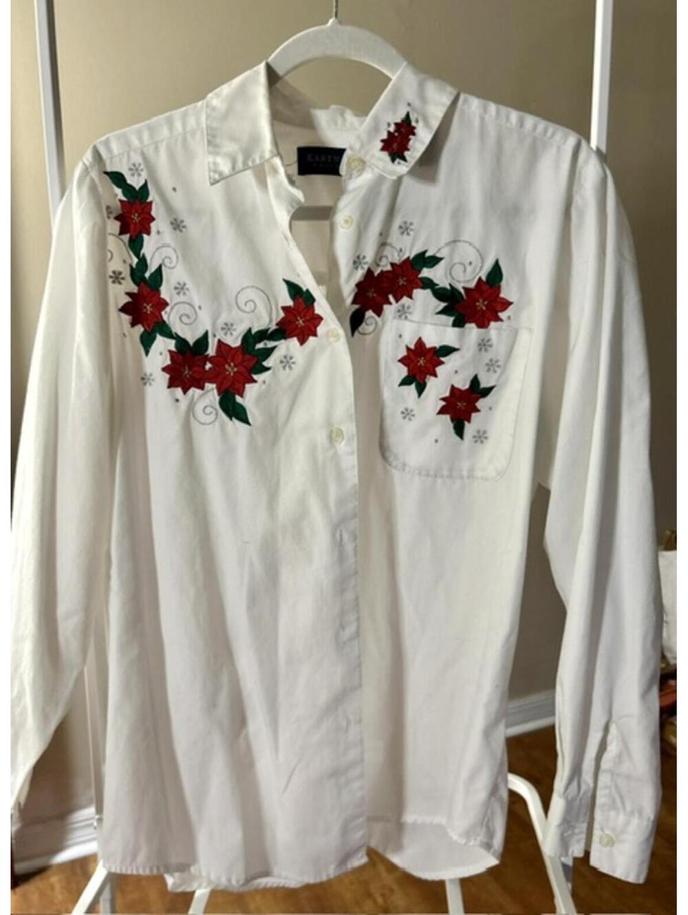 Karen Scott Cotton Rich White Embroidered Christmas Shirt Poinsettia Design Sz S